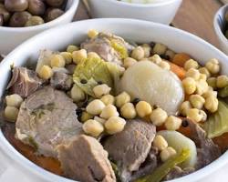 Adafina y vino: las raíces sefardíes de este plato