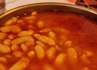 El concurso la mejor fabada del mundo 2026 se presenta en Madrid en su 32 edición Presentación oficial de la 32.ª edición de "La Mejor Fabada del Mundo 2026". El certamen calienta motores con la mirada puesta en la gran final del 21 de abril en Villaviciosa. Foto: Ruperto de Nola.